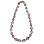 AMETHYST-COLLIERSchweden, 1896.Attraktives Collier aus vergoldetem Sterling-Silber, gebildet aus