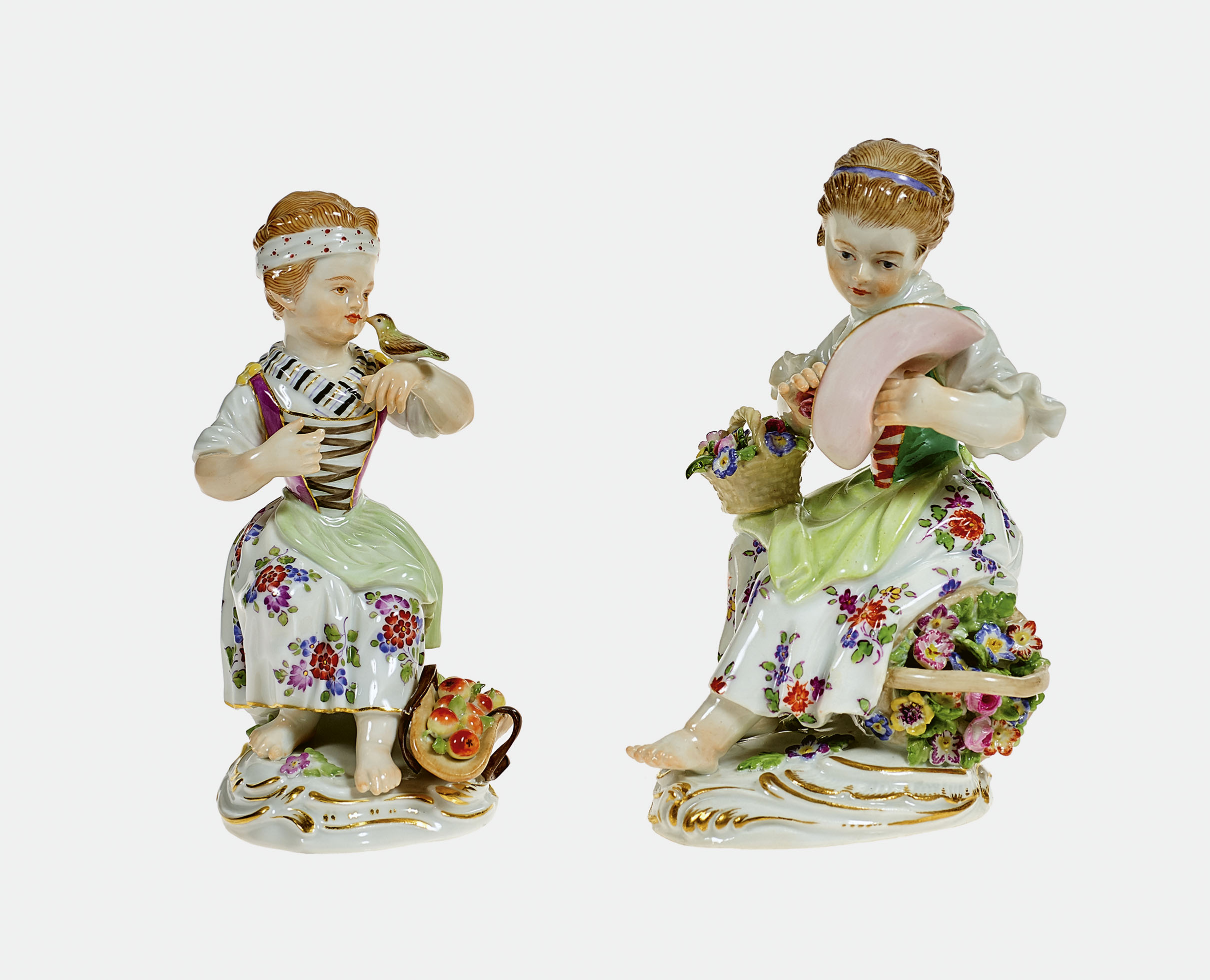 PAAR FIGURENMeissen, 1991 bzw. 2001 (Staatliche Porzellan Manufaktur).1. "Gärtnerkind mit zwei