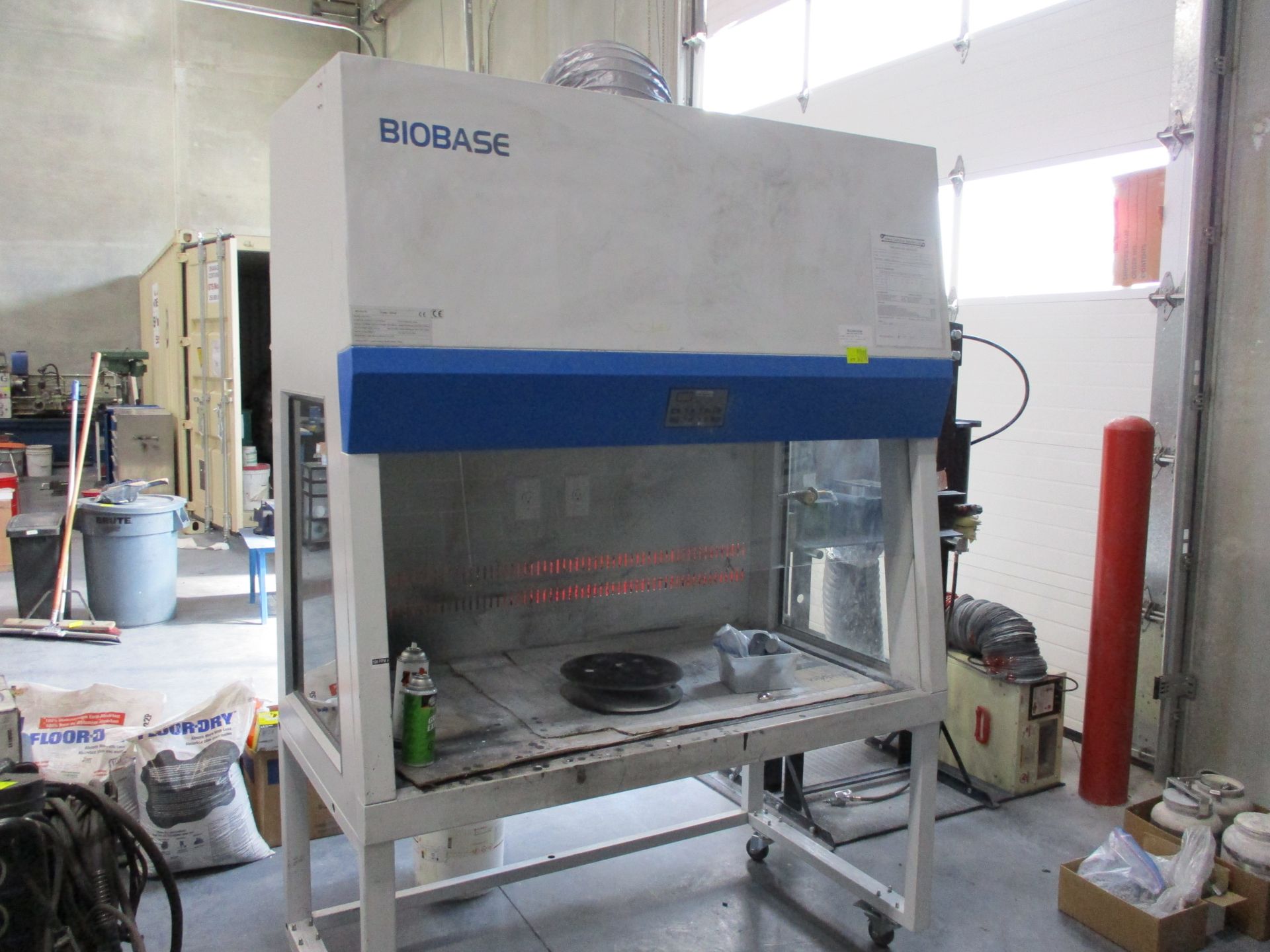 Biobase Fume Hood