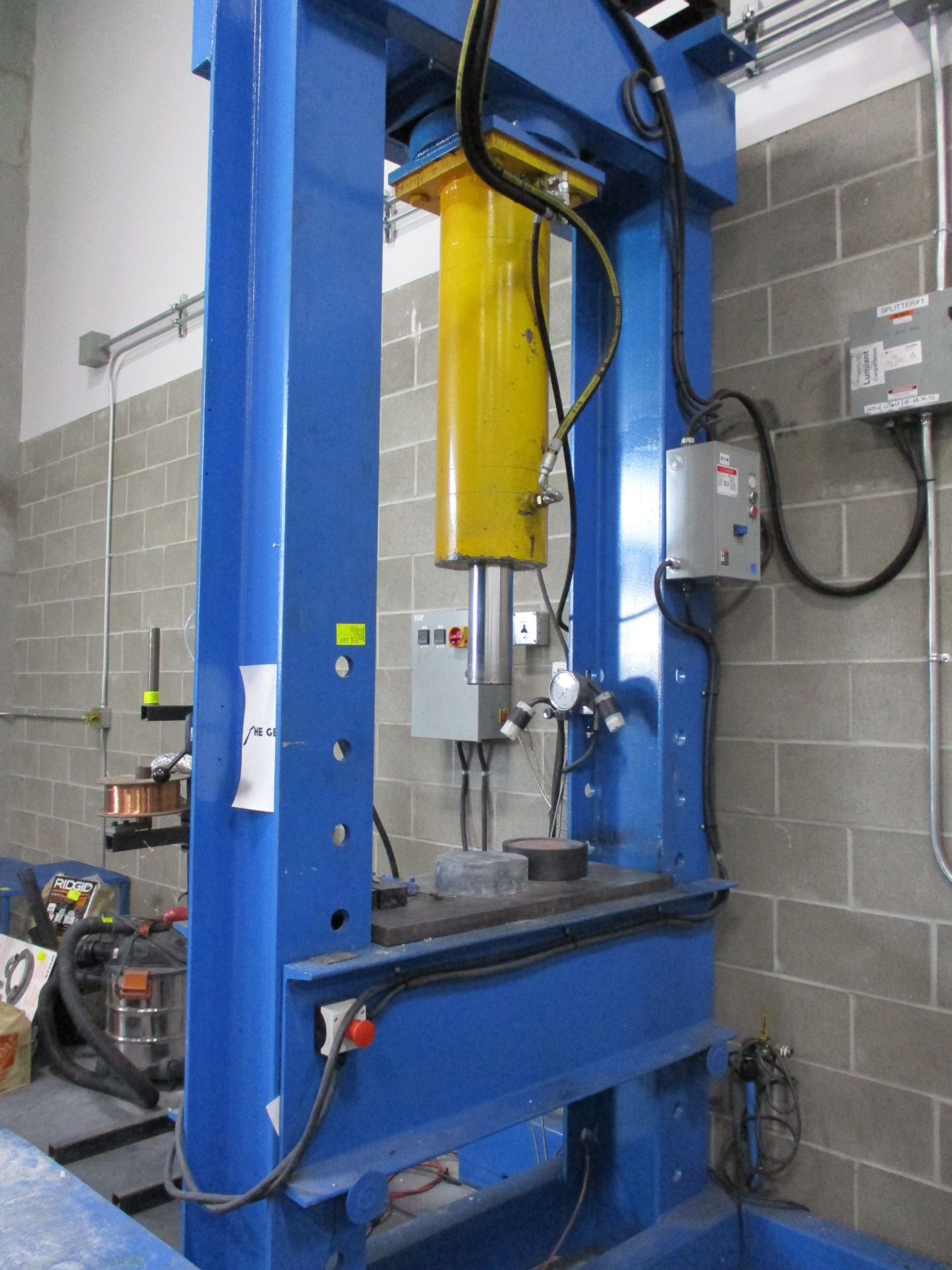 Hydraulic Press - Image 3 of 4