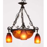 Deckenlampe, Daum Nancy m.Lothringer Kreuz um 1920-30. Orange/ braun geflecktes Glas m.