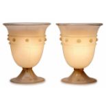 Paar gr. Tischlampen,Barovier & Toso, Murano Ende 20. Jh. Weißes Glas, außen m. farbloser