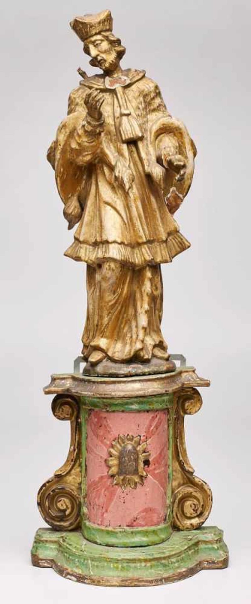 Kl. Barock-Skulptur "Heiliger Nepomuk" aufKonsole, 18. Jh. Weichholz. Skulptur vollrd. geschnitzt u.