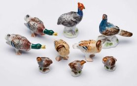 Konvolut von 9 Miniatur-TierenVogel-Familie und Stockenten-Paare, Meissen und KPM Berlin 2. Hälfte