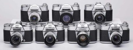 Satz von 7 Kameras, Modell "Bessamatic",Voigtländer um 1960. Leicht versch. Ausführungen, 4 x m.