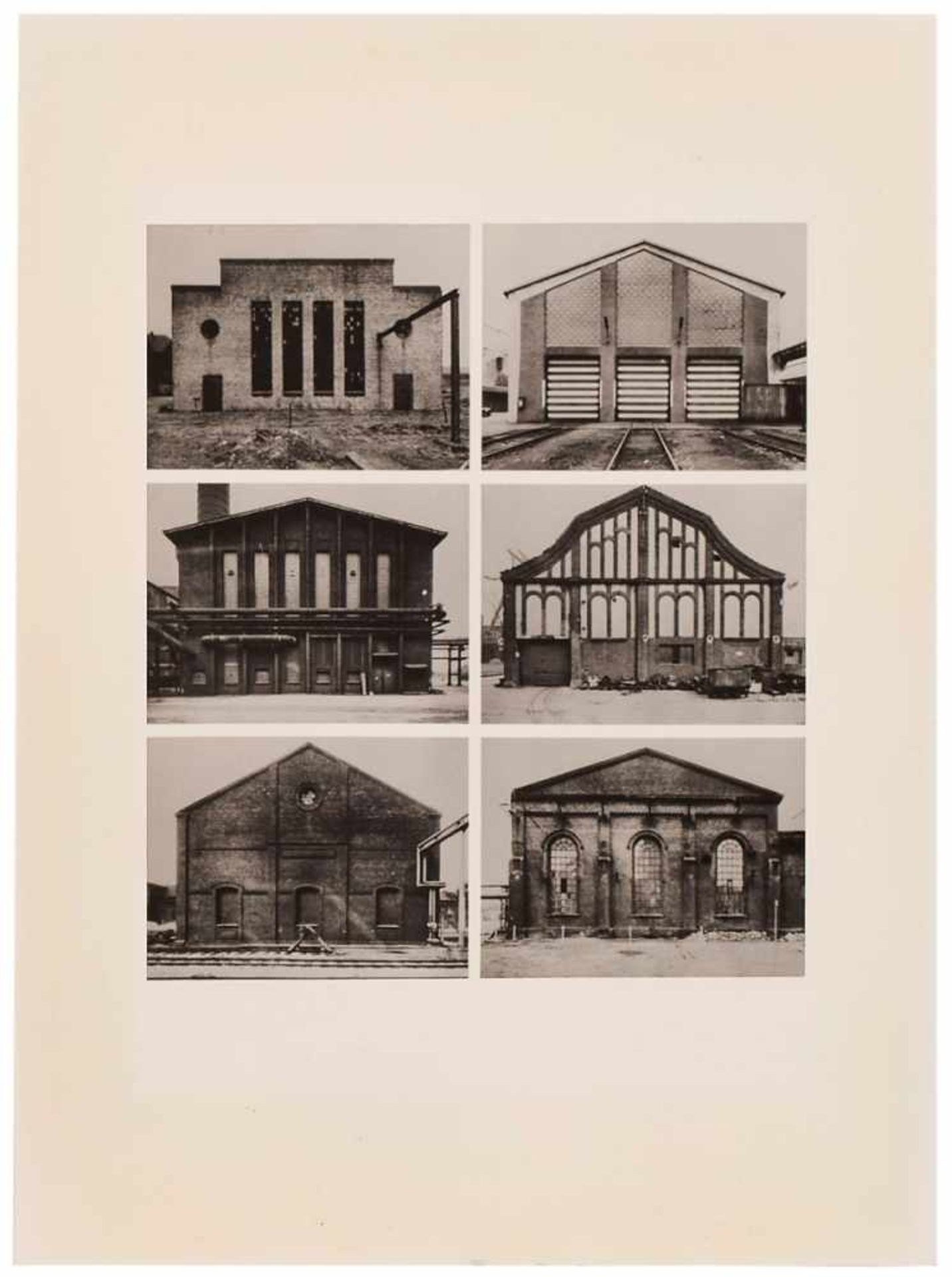 4 s/w Fotosnach Bernd & Hilla Becher "Industriebauten" um 1970 auf Baryt. 39,8 x 29,9 cm, o.R. etwas - Image 2 of 5