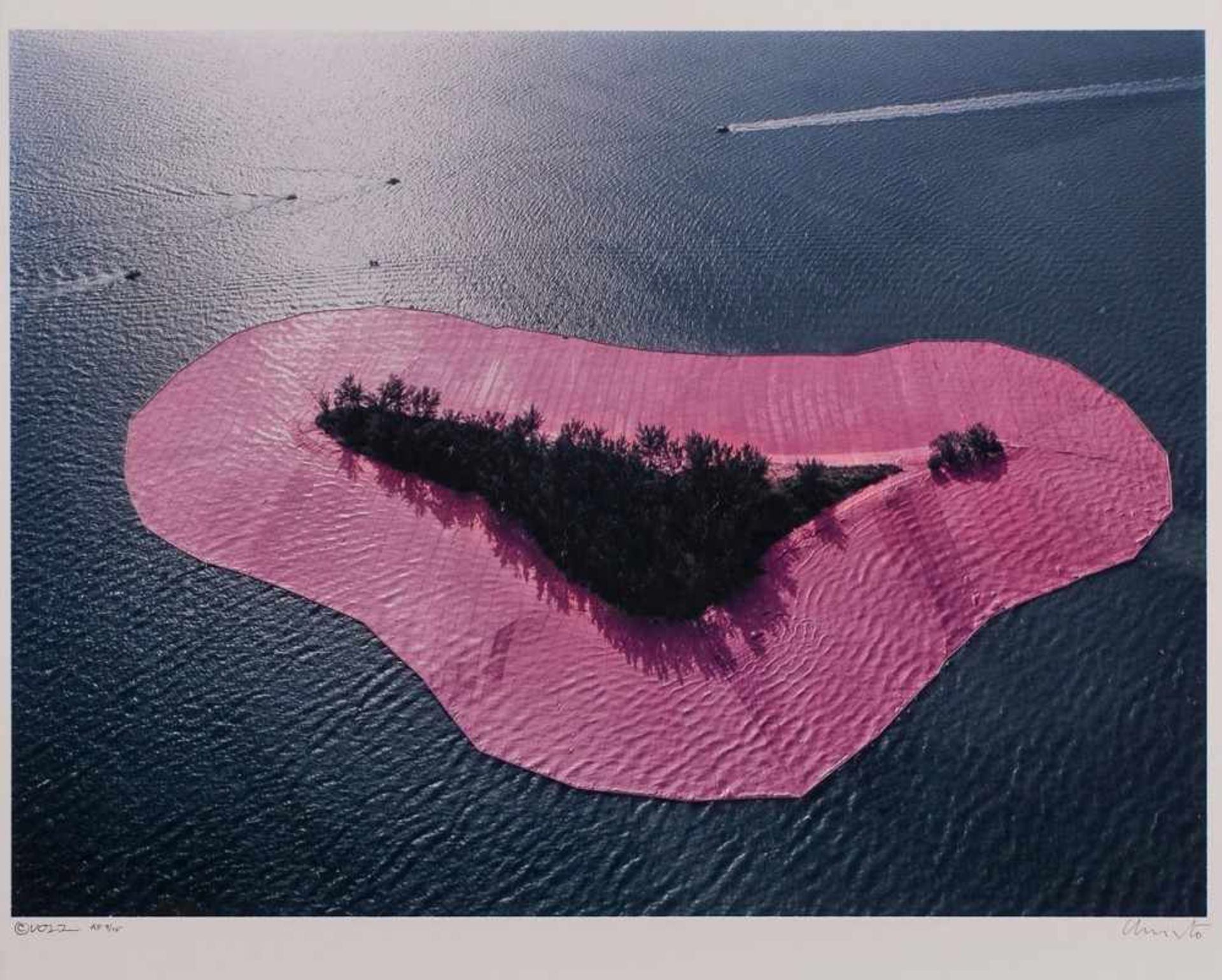 Serie von 4 PhotographienChristo/ Wolfgang Volz "Surrounded Islands, Biscayne Bay, Greater Miami, - Bild 4 aus 5