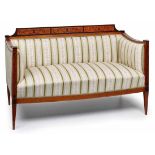 Biedermeier-Sofa, Österreich um 1820.Kirschbaum massiv u. Kirschbaum furn. Rückenzierblende u.