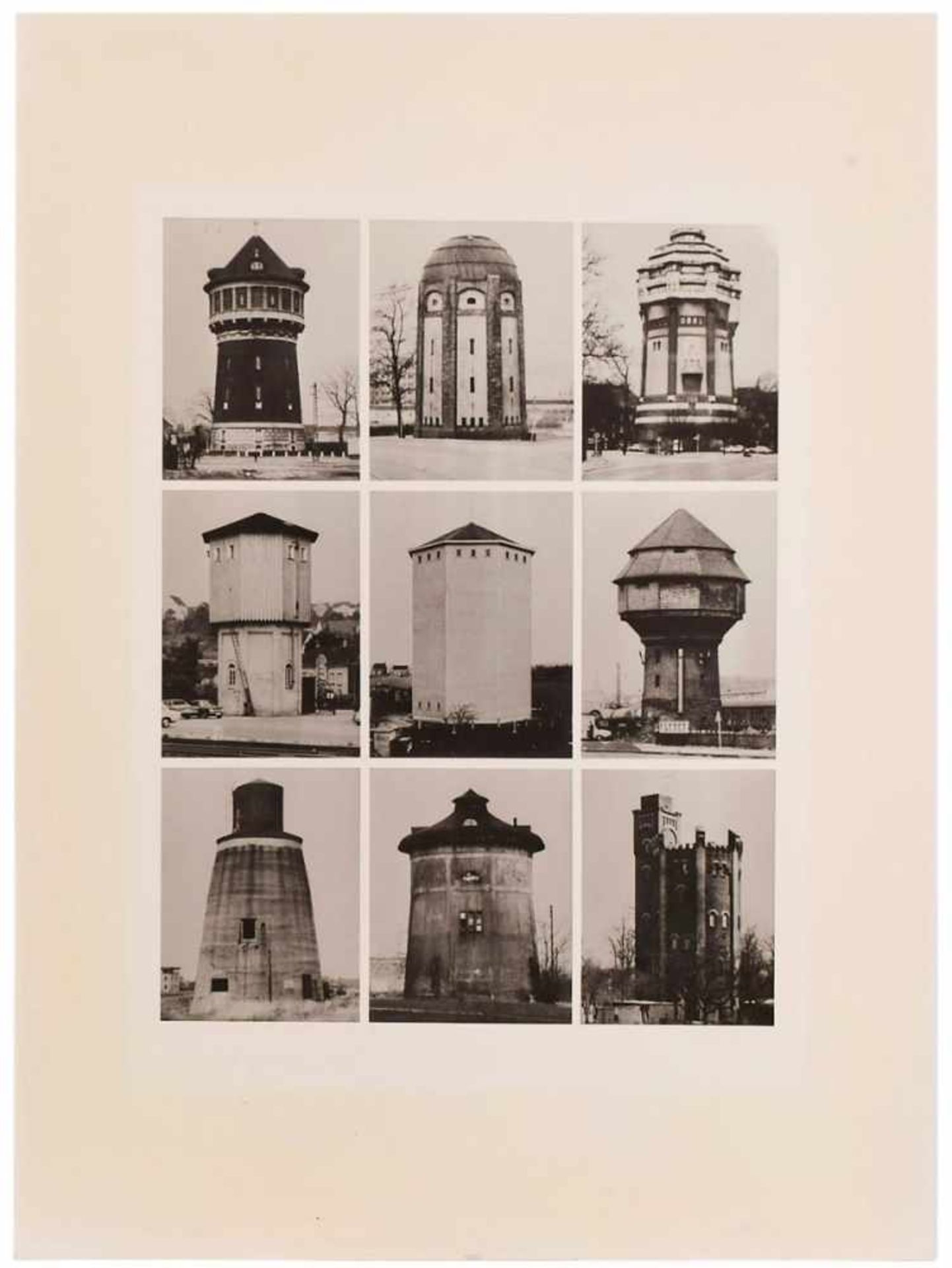 4 s/w Fotosnach Bernd & Hilla Becher "Industriebauten" um 1970 auf Baryt. 39,8 x 29,9 cm, o.R. etwas - Image 3 of 5