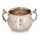 Porringer/ Henkelgefäß, London 1659.Sterlingsilber. Beschau London, Jahresbuchstabe "B" (f. 1659),