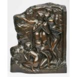 Bronze-Halbrelief Ernst P. Nebel"Nymphen" um 1900. Hellbraun patiniert. Mauerfragment m. 3 stehenden