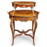 Gr. ovaler Etageren-Tisch im Louis-XV-Stil,Frankreich 19. Jh. Nussbaum furn. Halbhohes