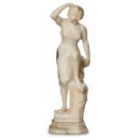 Skulptur aus weißem Marmor."Blick in die Ferne", um 1900. Vollrd. gearbeitet. Junge Frau, auf