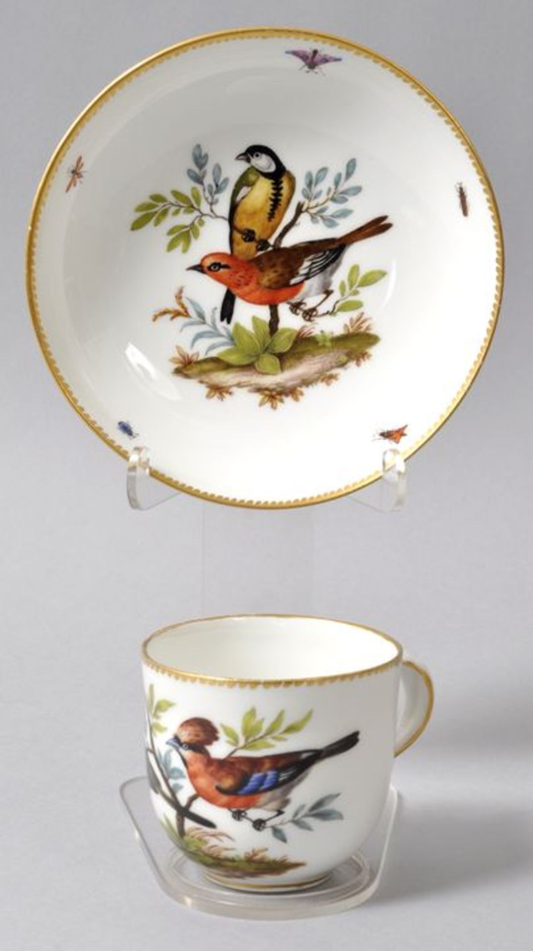 Tasse mit Untertasse, Meissen, 2. H. 19. Jh.Einfache Form mit geflochtenem Asthenkel,