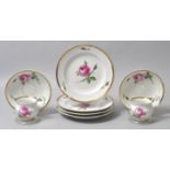 2 Gedecke und 2 Teller, Meissen, 2. H. 19. Jh.8 Teile. Schwanenhenkel-Form, Dekor Rote Rose mit