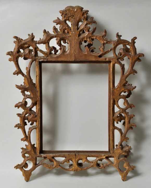 Barocker SpiegelrahmenSog. Bologneser Blattrahmen, Holz, geschnitzt, vergoldet. Rechteckiges - Bild 3 aus 4