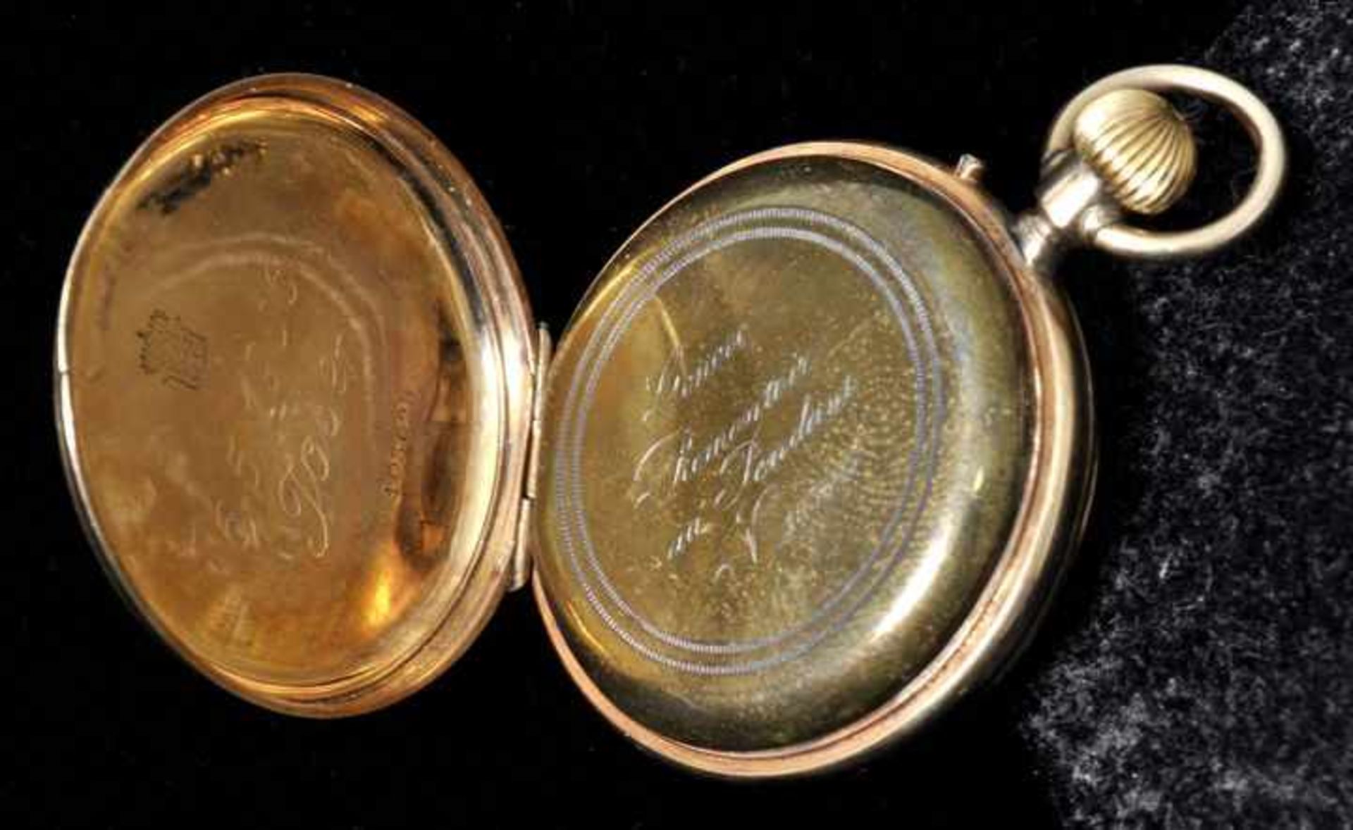 Goldene Damenuhr, Mitte/ 2. H. 19. Jh.Gehäuse 14 K Gold, mit guillochiertem und schwarz emailliertem - Bild 4 aus 5