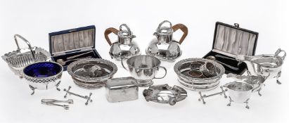 A silver oval small sauce boat by Josiah Williams & Co.