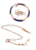 ϒ A small collection of jewellery items