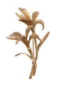 A 9 carat gold double flower head brooch