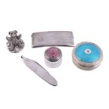 Five items of small silver