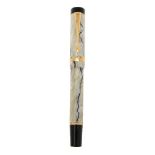 Parker, Duofold Centennial, a pearl marbled fountain pen