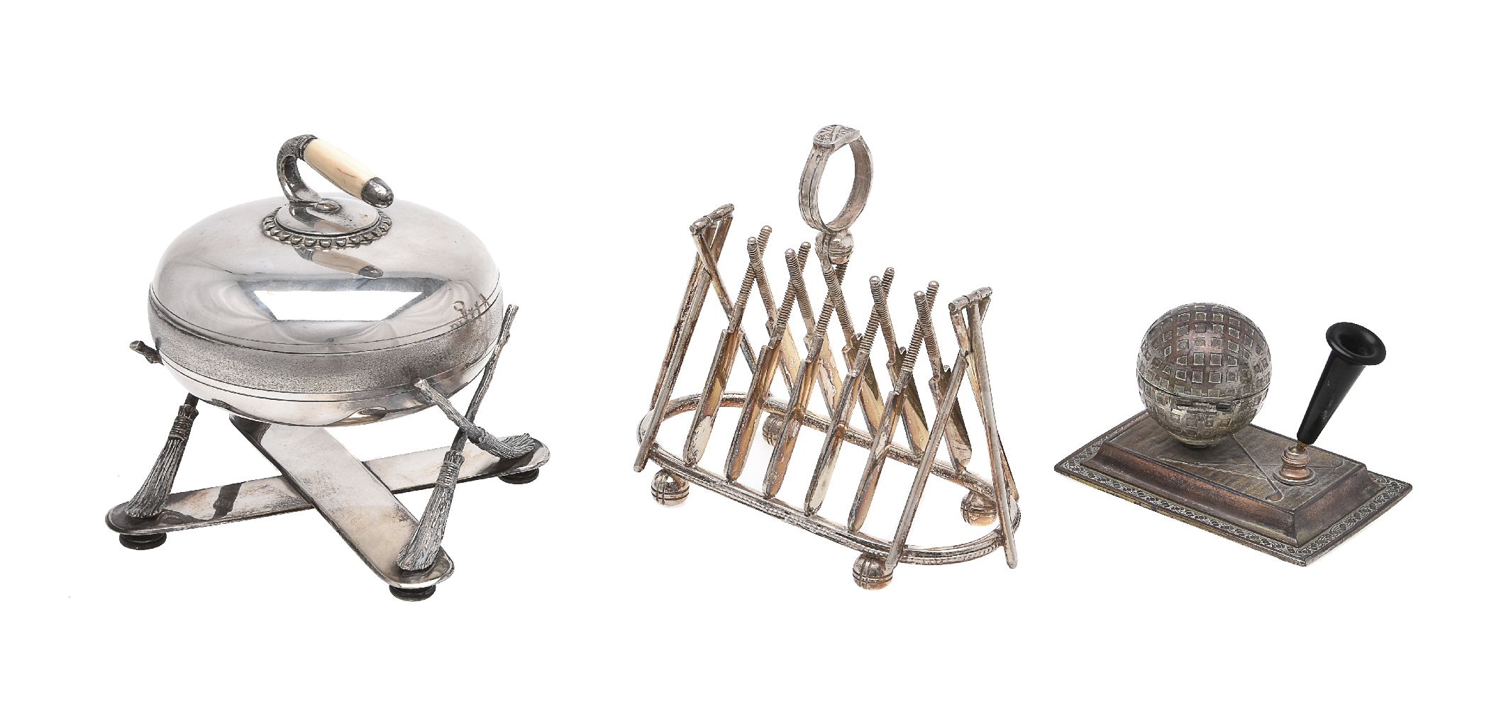 ϒ An electro-plated six division cricket toast rack