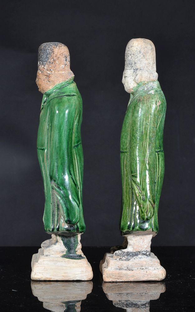 Two Chinese pottery figures of bearers - Image 4 of 6