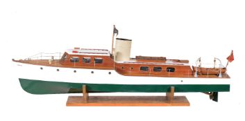 An exhibition standard model of the live steam cabin Cruiser “Barbara”