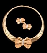 An 18 carat gold and diamond tubogas necklace