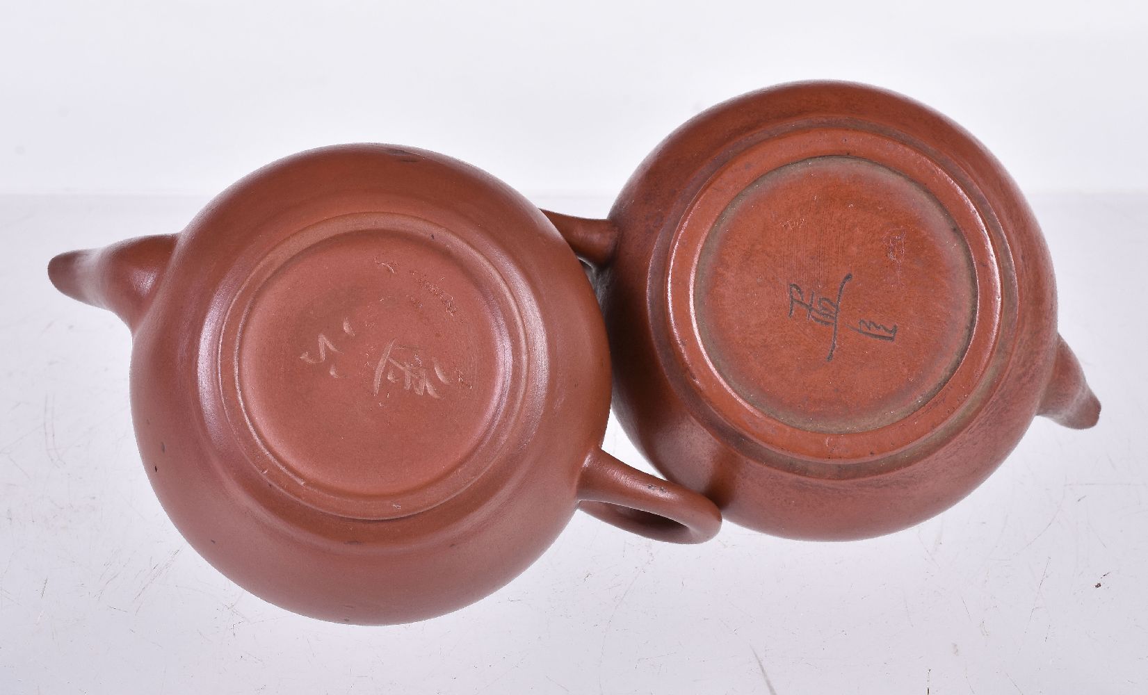 Two Chinese inscribed Yixing teapots - Image 3 of 4