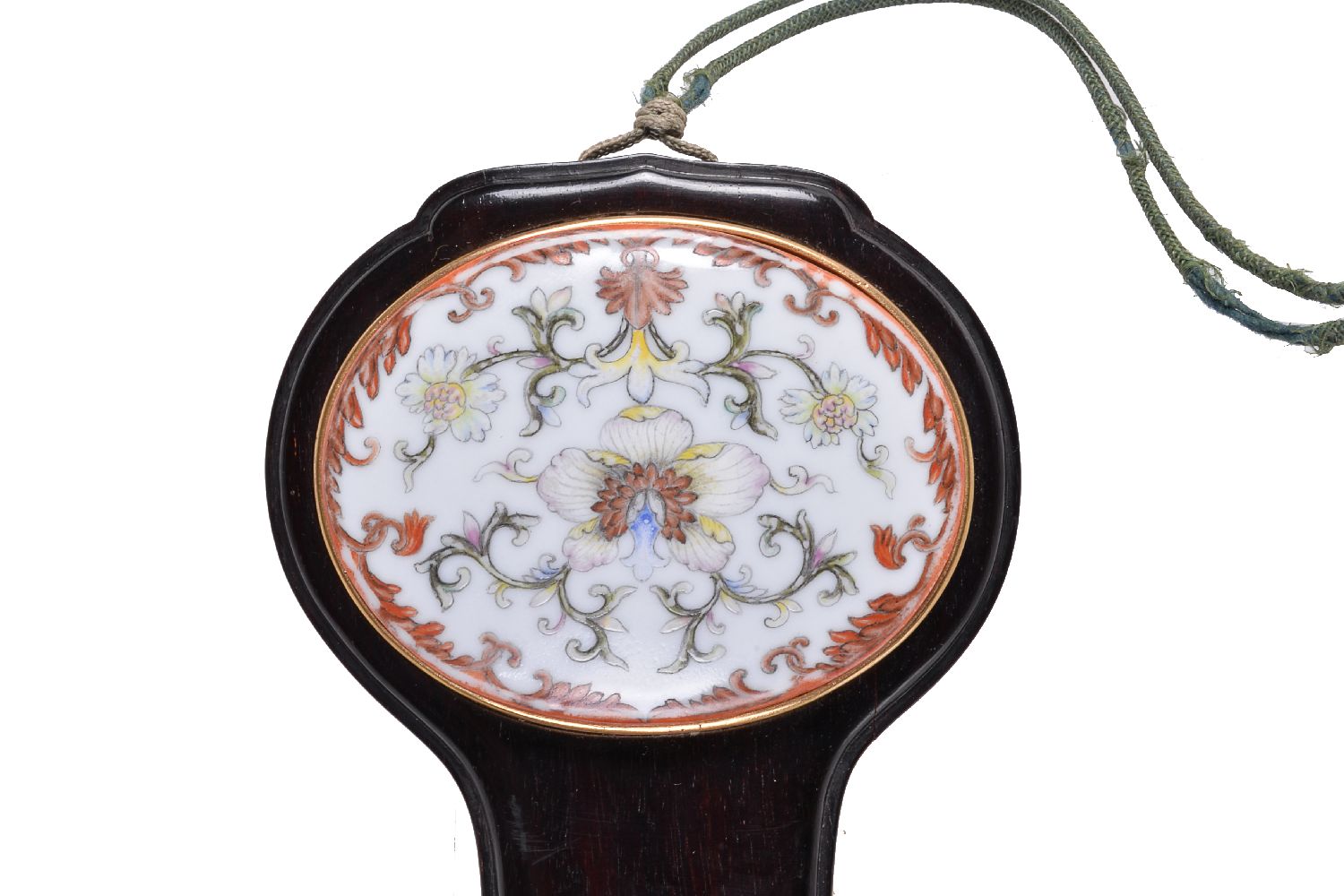 A Chinese famille-rose porcelain-inlaid hardwood ruyi sceptre - Image 4 of 5