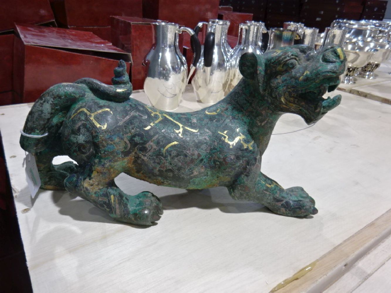 A Chinese archaistic model of a mythical tiger - Image 10 of 25