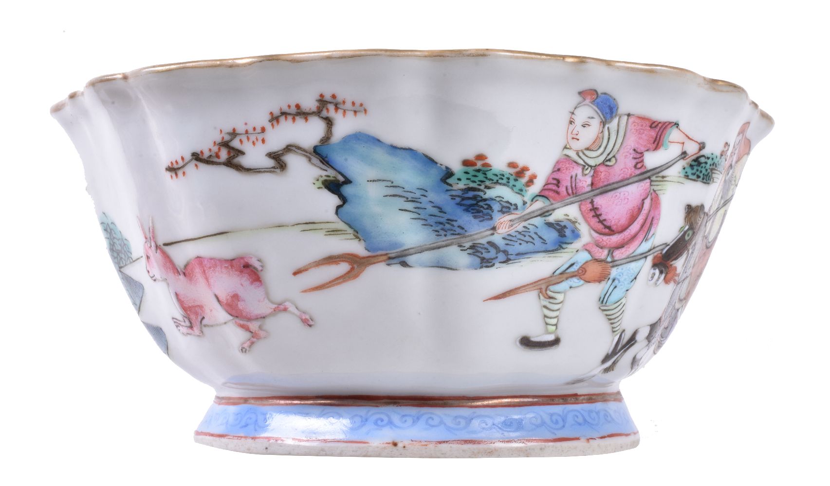 A Chinese 'Famille Rose' bowl - Image 4 of 7