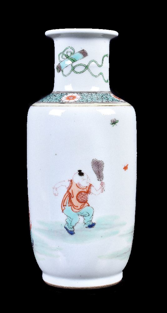 A Chinese 'Famille Verte' rouleau vase - Image 2 of 3