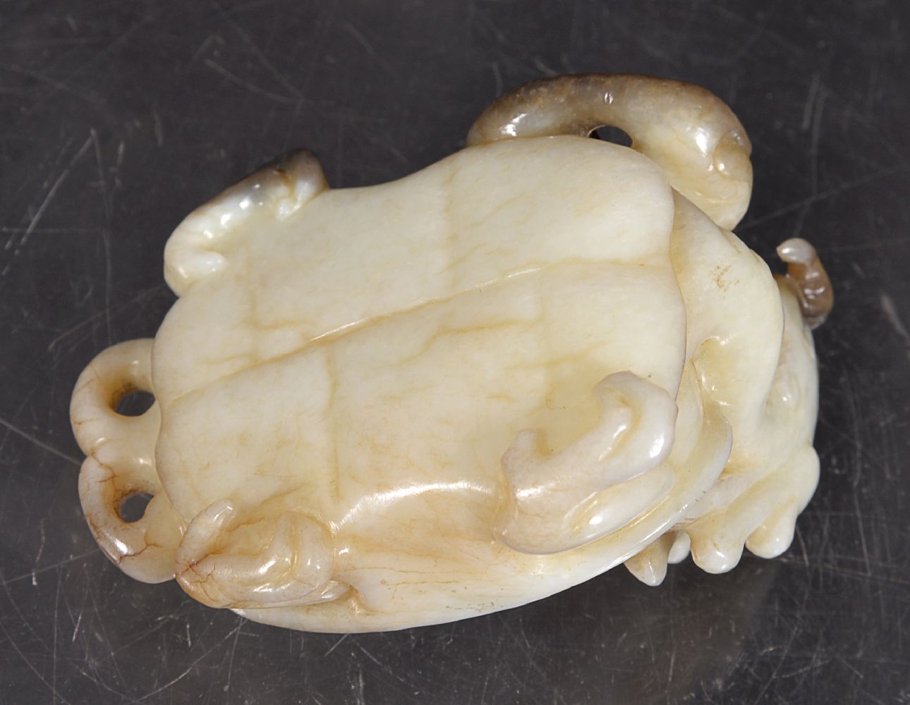 A Chinese jade white and brown turtle - Image 5 of 5