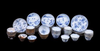 A group of Ca Mau 'Fisherman' shipwreck blue and white tea bowls of saucers