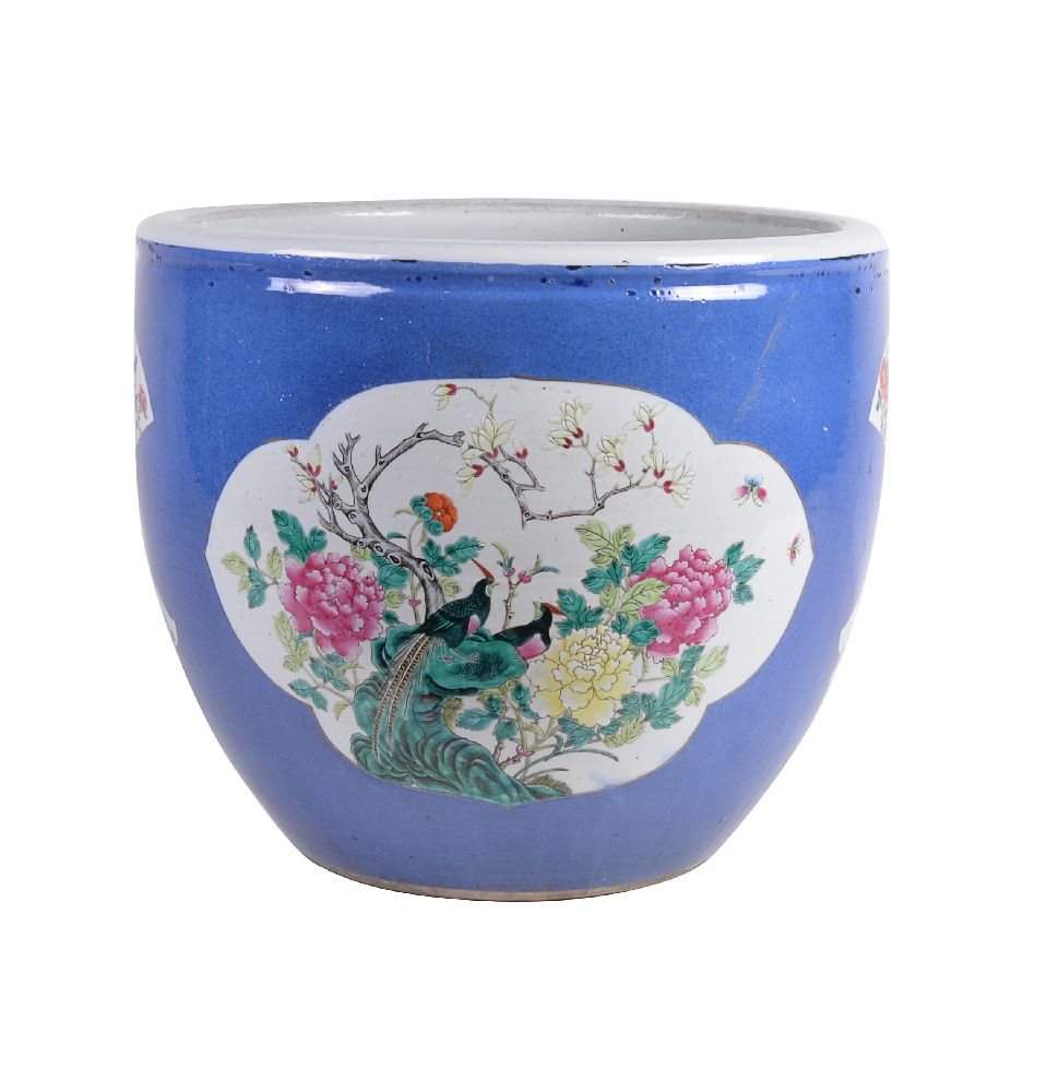 A large Chinese 'Famille Verte' and powder-blue jardinière - Image 2 of 4