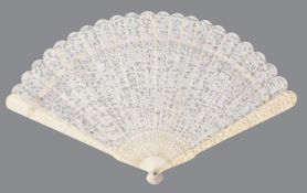 ϒ A Chinese Ivory Brise Fan