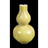 A Chinese yellow double gourd-shape vase