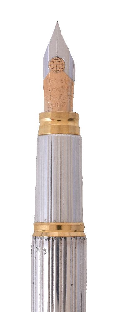 Waterman, Man 100, a silver coloured and gilt fountain pen - Image 2 of 2