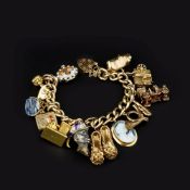 A 9 carat gold curb link charm bracelet
