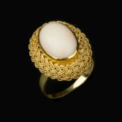 ϒ A 1960s coral dress ring
