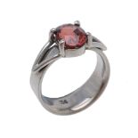 A spinel ring