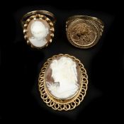 A 9 carat gold shell cameo ring