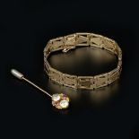 A mid 20th century gold coloured bracelet