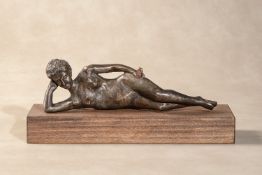 Claudio Parigi, (Italian b.1954), Venere con Telefono Cellulare, patinated bronze,