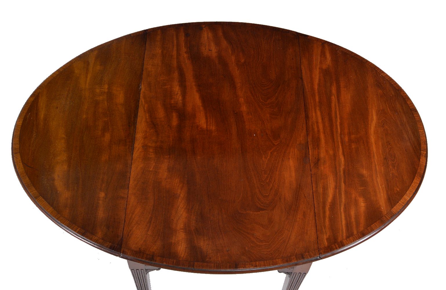 A George III mahogany and crossbanded Pembroke table - Image 5 of 6