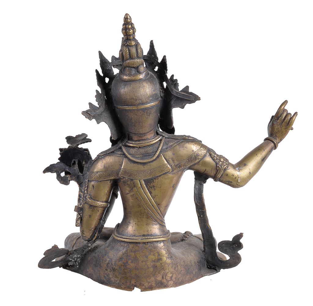 Three bronze or copper alloy figures of Bodhisattvas - Image 4 of 10