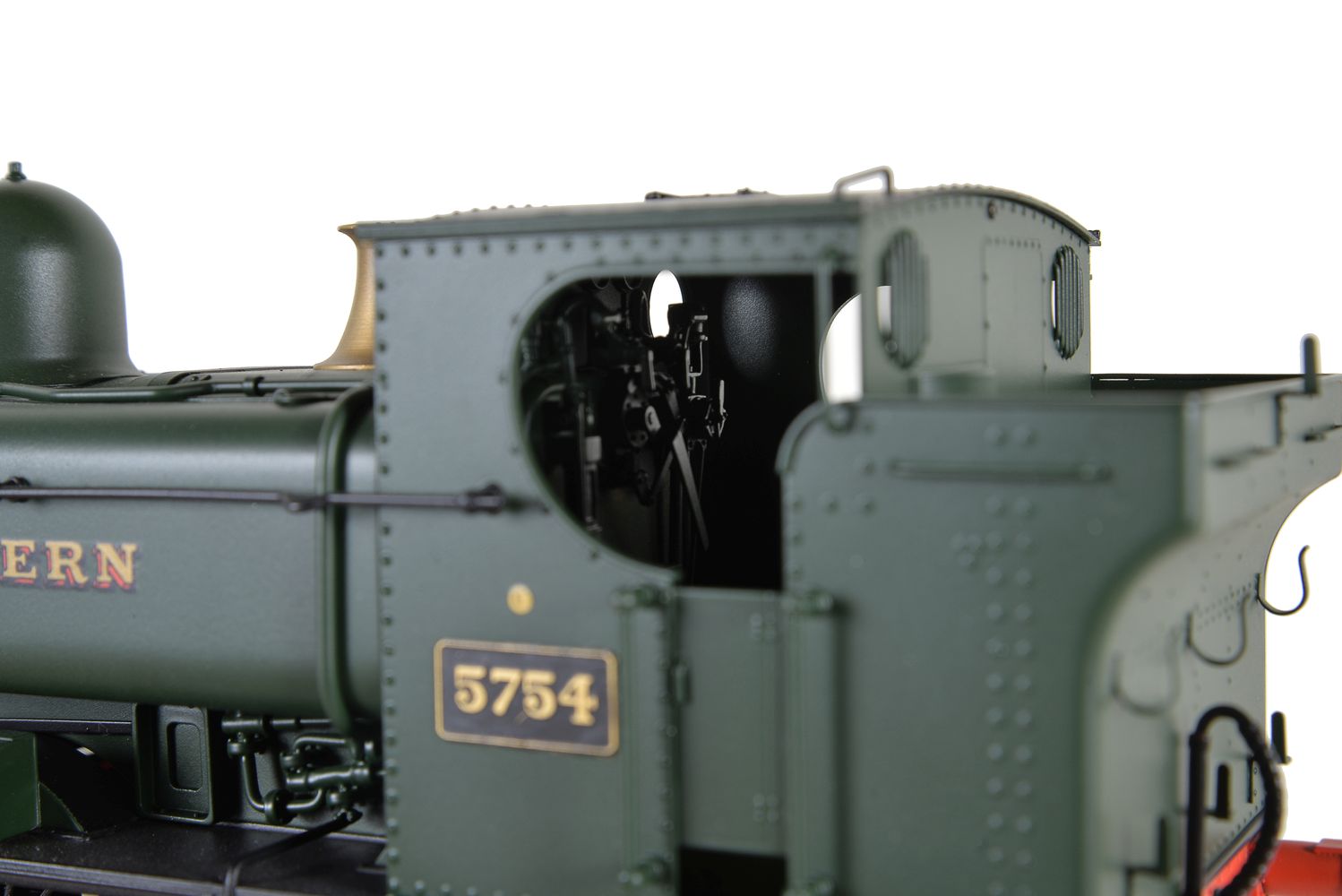 A gauge 1 Sancheng model of a 0-6-0 pannier tank locomotive No 5754 - Image 3 of 3